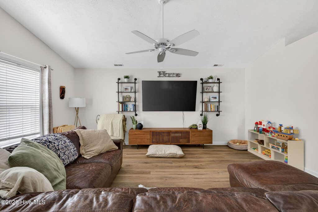 Photo of 404 Beasley Road, Wilmington, NC 28409 (MLS # 100593793)