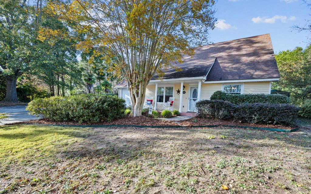 Photo of 202 Suffolk Drive, Aiken, SC 29803 (MLS # 549614)