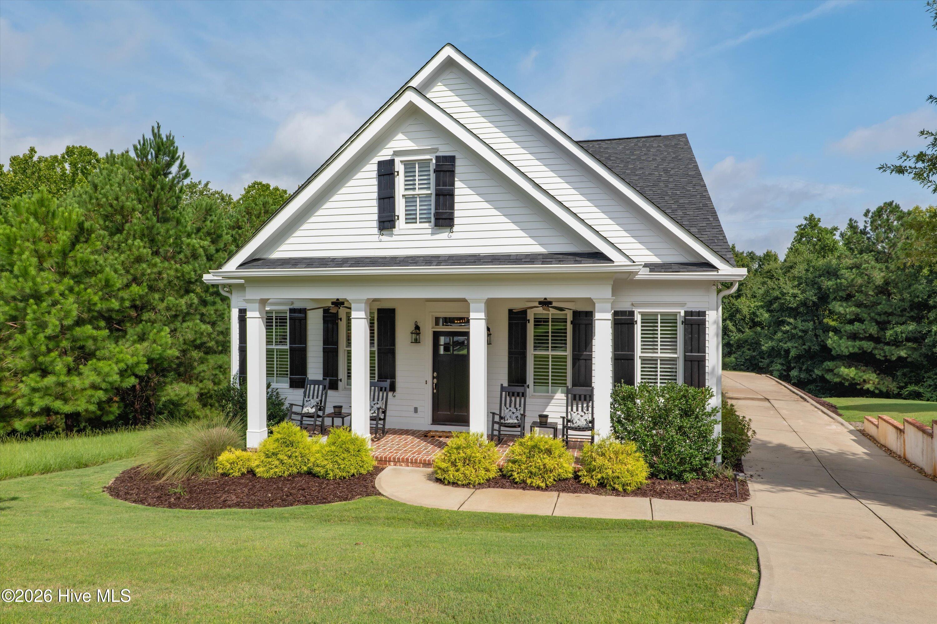 2041 Egret Circle