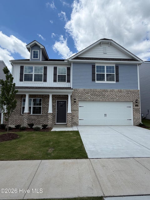 Homes For Sale - 1533 Stone Wood Drive<br/> Winterville, NC 28590