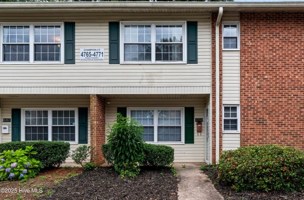 4769 CHAMPION CT, GREENSBORO, NC 27410 - Image d4e01955b62ff8a5f02b8335938709a7/2151419779
