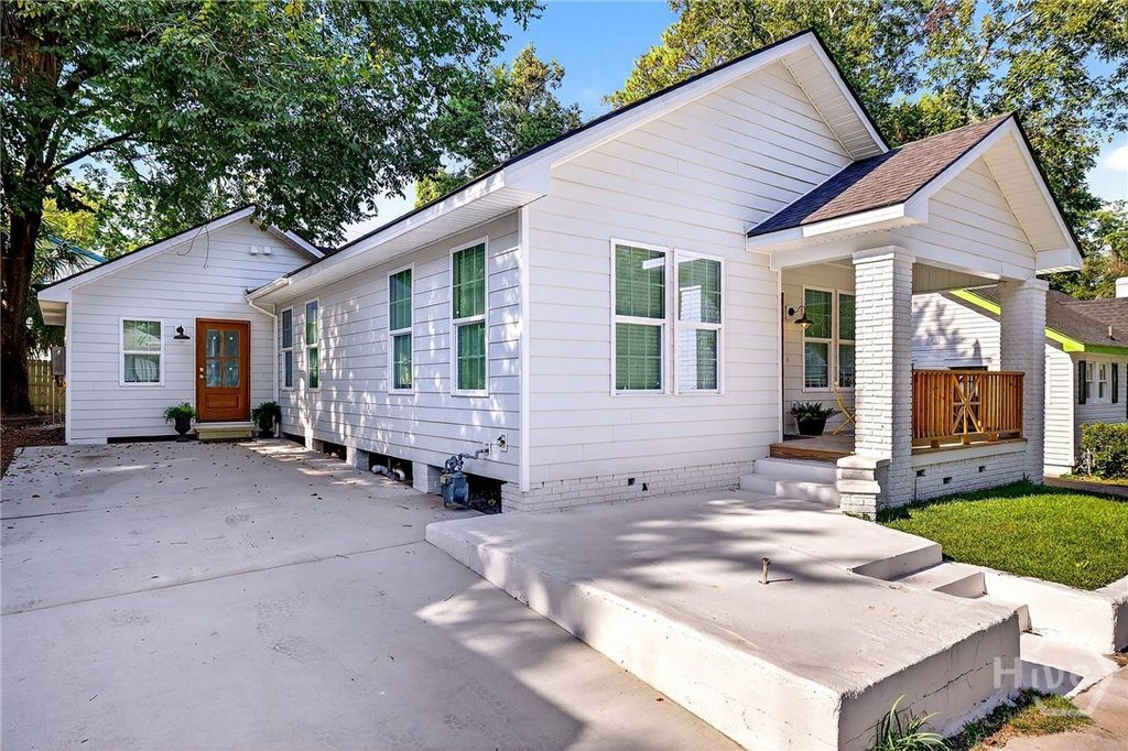 Photo of 1223 E 38th Street, Savannah, GA 31404 (MLS # SA356171)