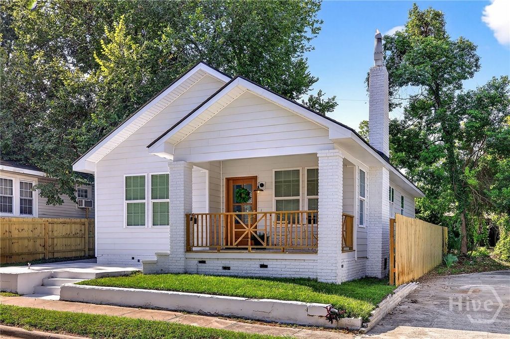 Photo of 1223 E 38th Street, Savannah, GA 31404 (MLS # SA356171)