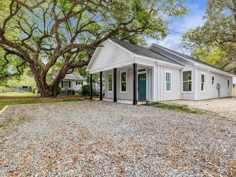Homes For Sale - 1025 S 41st Street<br/> Wilmington, NC 28403