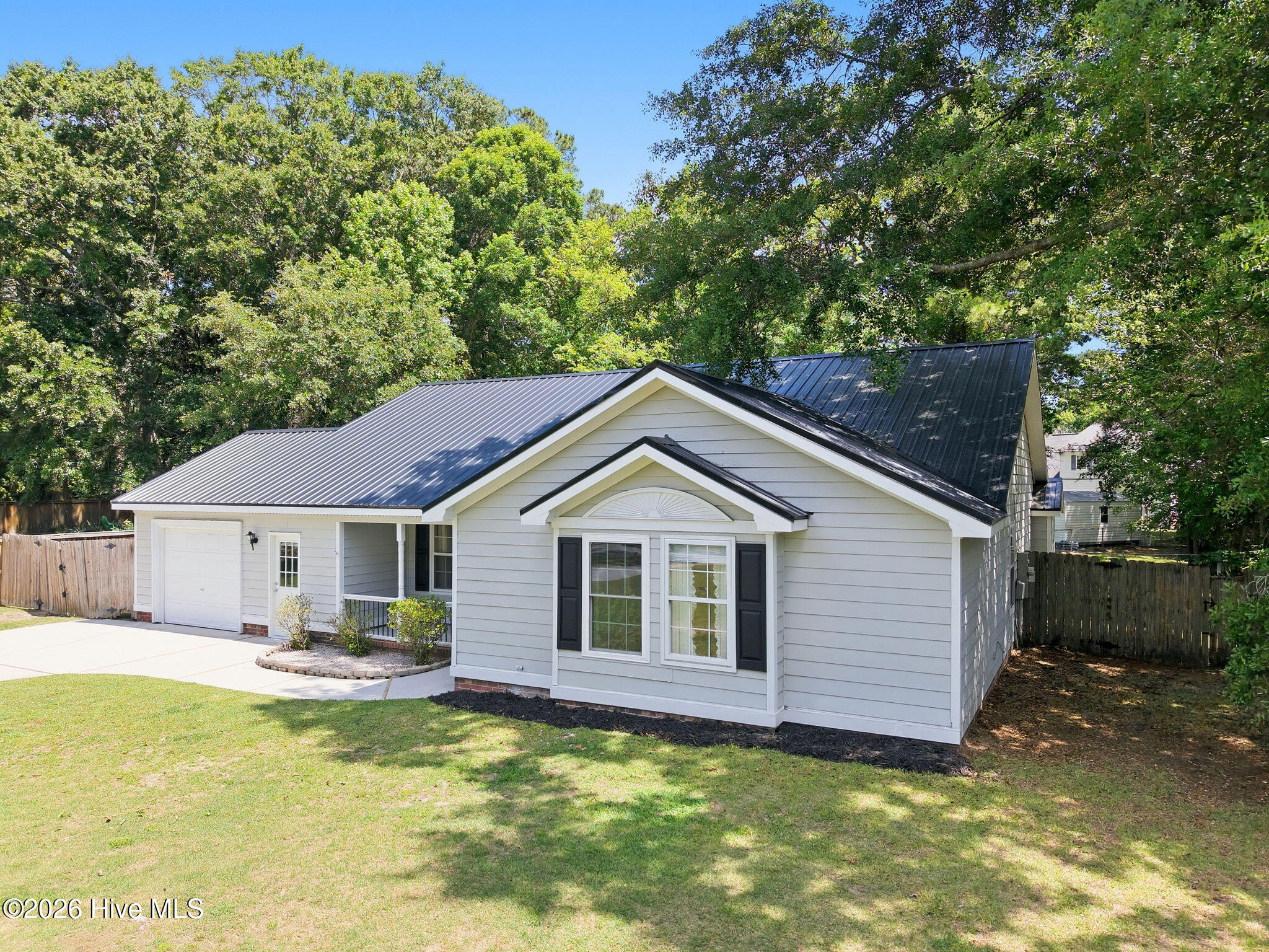 402 Southwest Drive