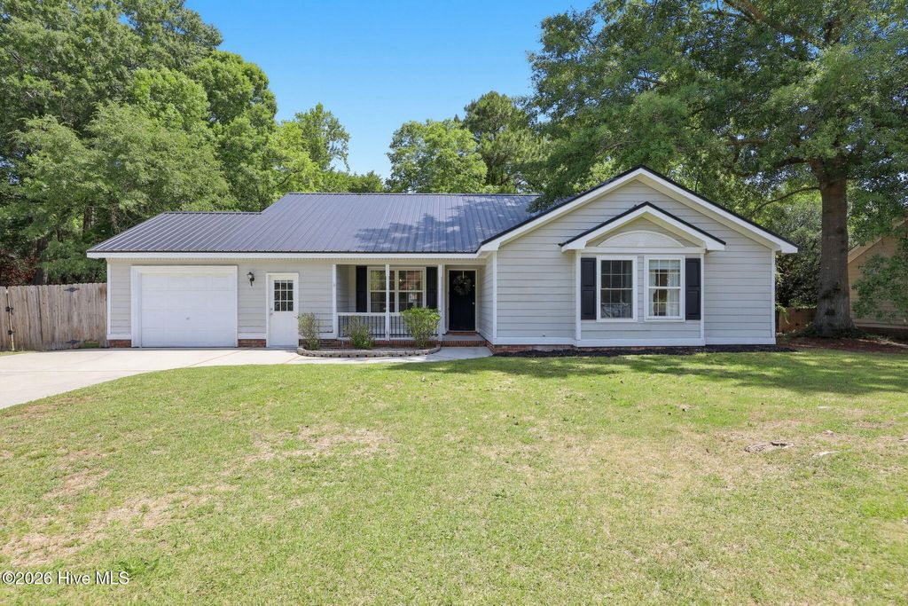 Photo of 402 Southwest Drive, Jacksonville, NC 28540 (MLS # 100575178)