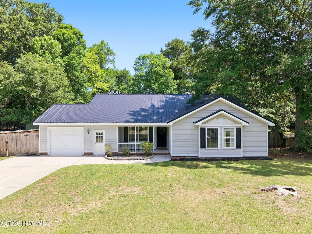 Photo of 402 Southwest Drive, Jacksonville, NC 28540 (MLS # 100575178)