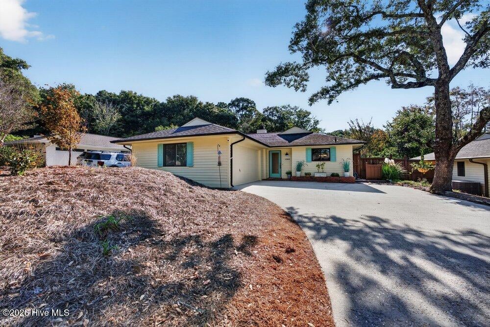 1009 Bay Creek Drive