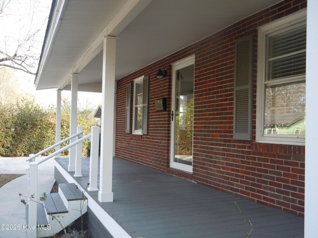 Photo of 100 E Bell Street, Tabor City, NC 28463 (MLS # 100553608)