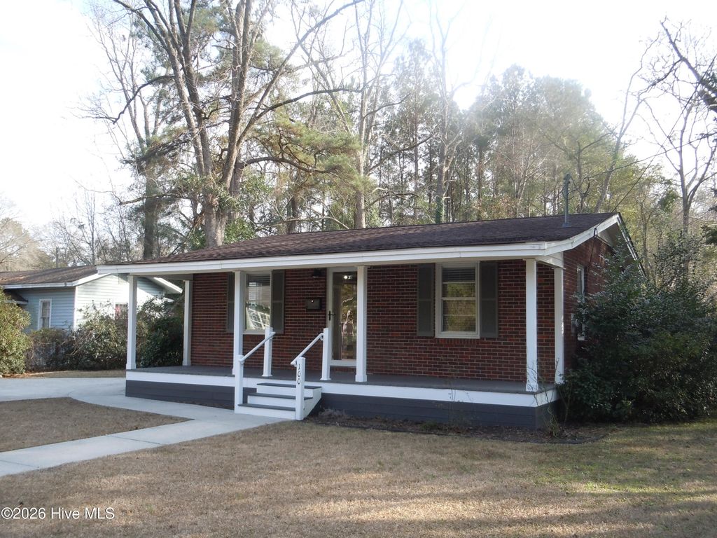 Photo of 100 E Bell Street, Tabor City, NC 28463 (MLS # 100553608)