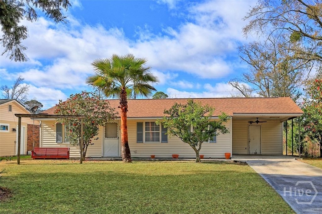 Photo of 405 Phillips Avenue, Port Wentworth, GA 31407 (MLS # SA346298)