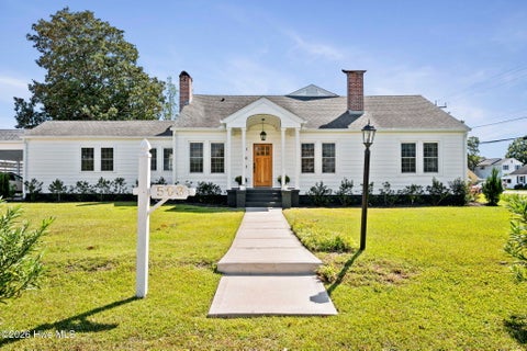 Featured picture for the property 100607625