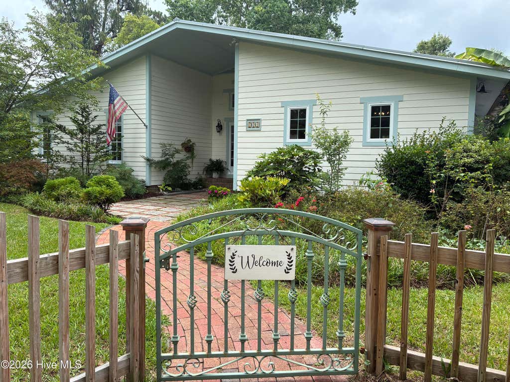 Photo of 521 Wayne Drive, Wilmington, NC 28403 (MLS # 100596227)