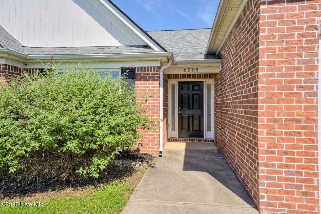 Photo of 6005 Great Glen, Grovetown, GA 30813 (MLS # 100584194)