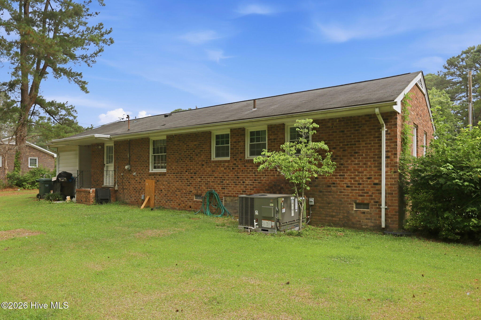 1711 Ambleside Drive