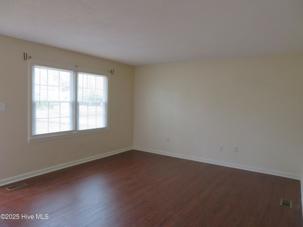 Photo of 4806 Greenway Avenue, Wilmington, NC 28403 (MLS # 100545111)