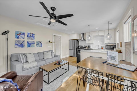 Tiny photo for 512 Nun Street, Wilmington, NC 28401 (MLS # 100596874)