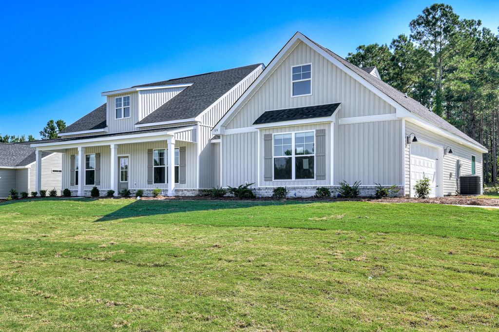 Photo of 146 Willow Oak Circle, Thomson, GA 30824 (MLS # 547160)