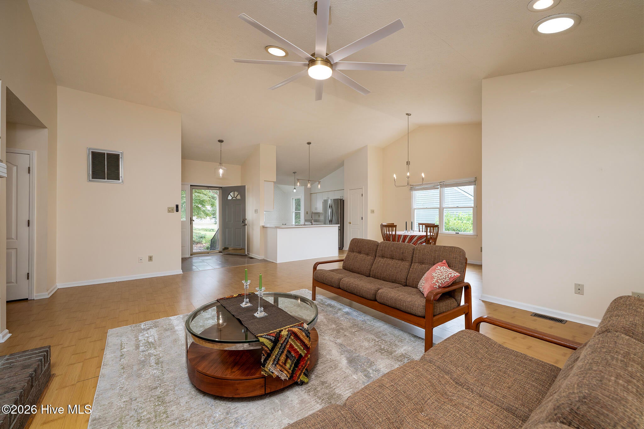 1309 Pelican Drive