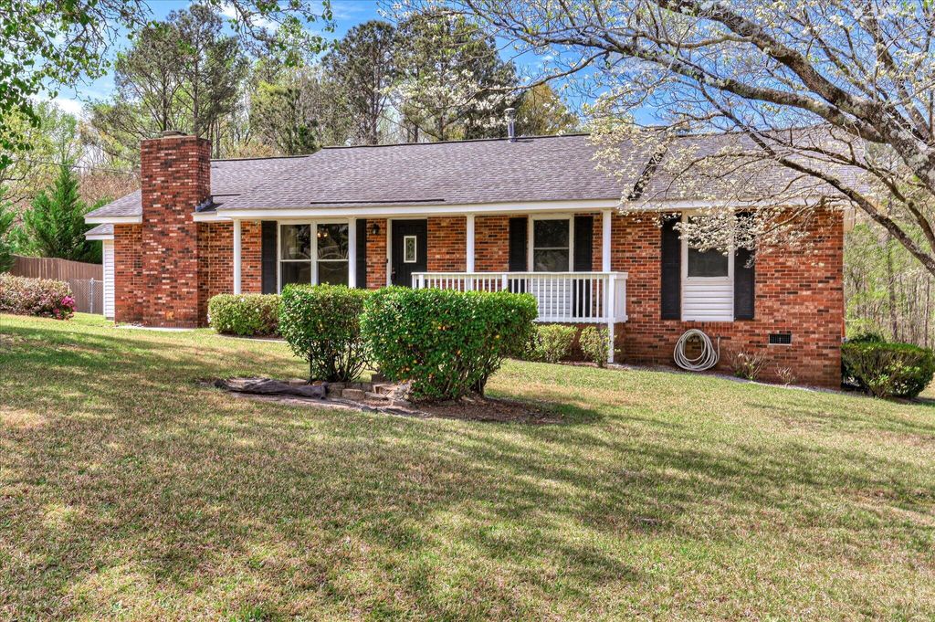 Photo of 329 Morris Road, Thomson, GA 30824 (MLS # 553711)