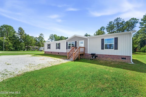 Mobile Home For Sale - 856 Old 30 Road<br/> Jacksonville, NC 28546