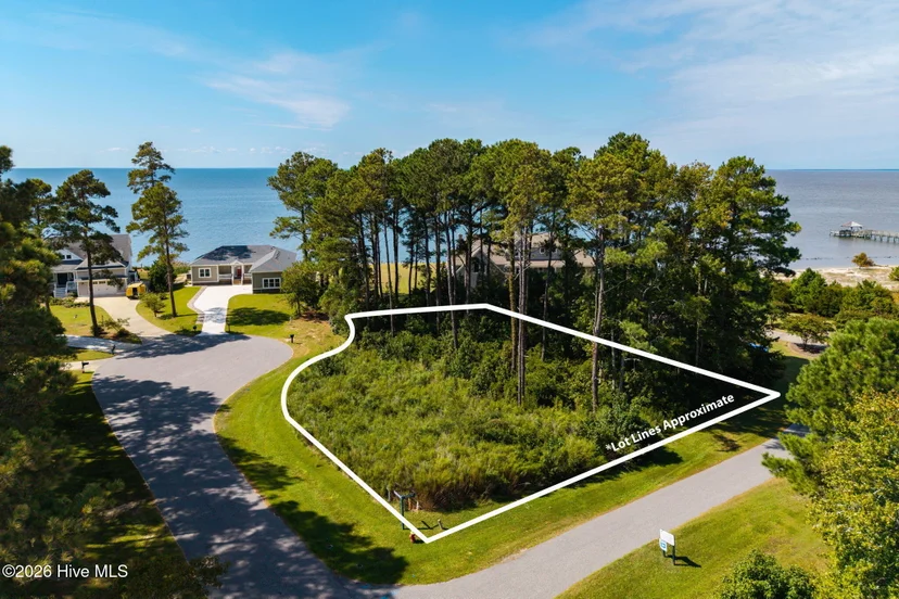 101 Captains Way Way, photo 1 of 29