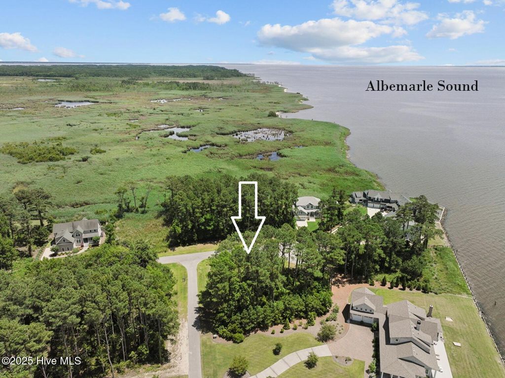 Photo of 101 Captains Way Way, Powells Point, NC 27966 (MLS # 100546034)