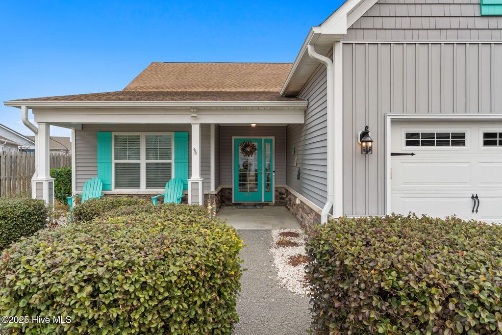 Photo of 4431 Maritime Oak Drive SE, Southport, NC 28461 (MLS # 100546939)