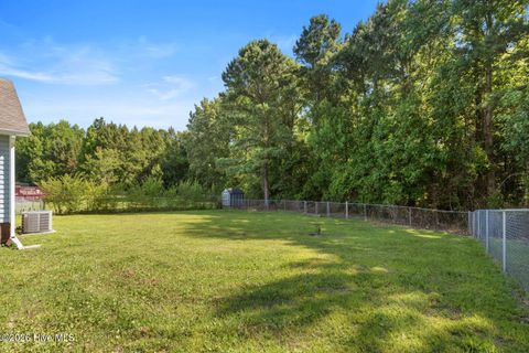 Tiny photo for 382 Riggs Road, Hubert, NC 28539 (MLS # 100579265)
