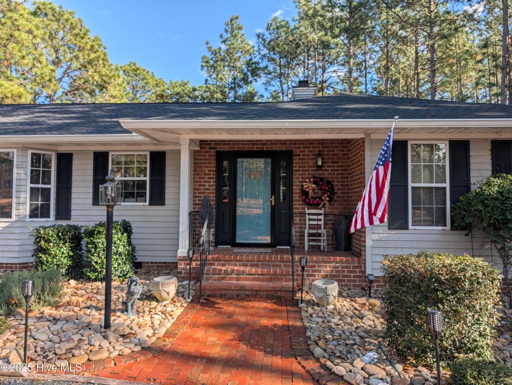Photo of 247 Longleaf Drive, West End, NC 27376 (MLS # 100546732)
