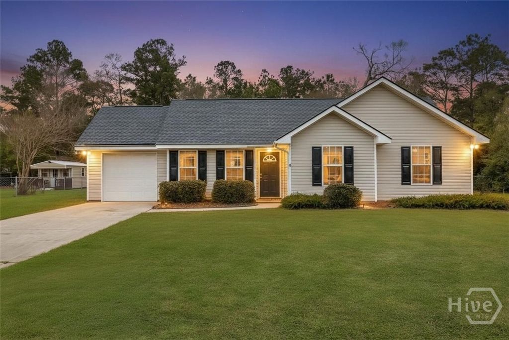 Photo of 115 High Pointe Drive, Rincon, GA 31326 (MLS # SA351407)