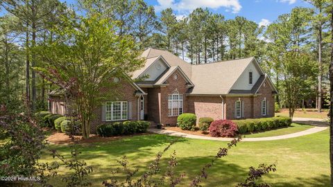Homes For Sale - 30180 E Lake Road<br/> Wagram, NC 28396
