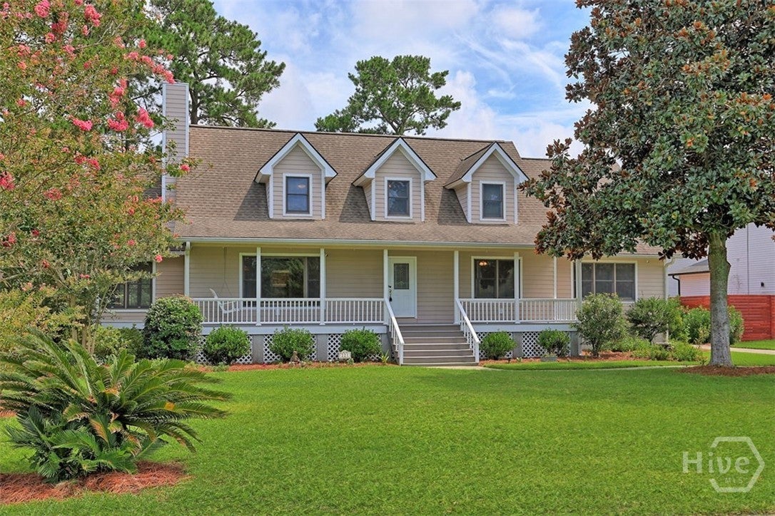 221 Lakeshore Drive