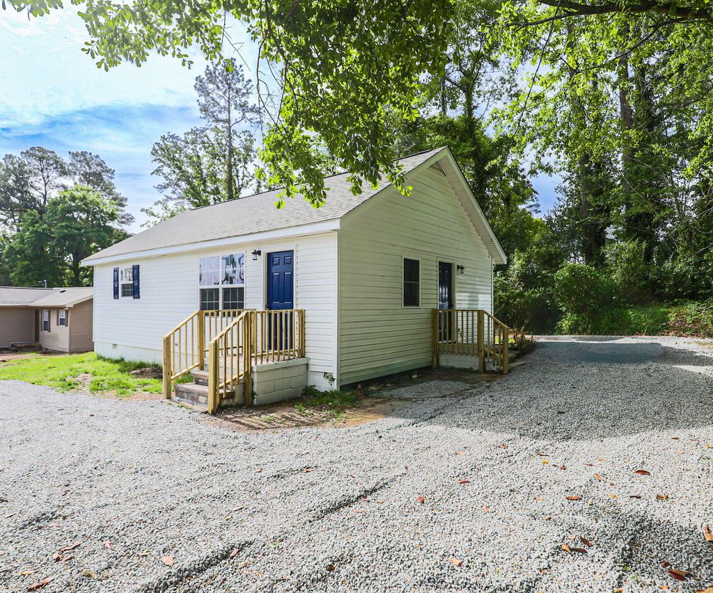 Photo of 2438 Lumpkin Road, Augusta, GA 30906 (MLS # 554510)