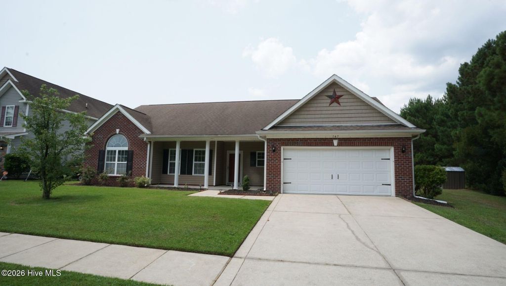 Photo of 147 Moonstone Court, Jacksonville, NC 28546 (MLS # 100589830)