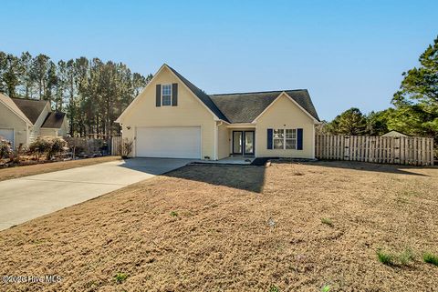 215 W Woodbine Terrace Burgaw NC 28425