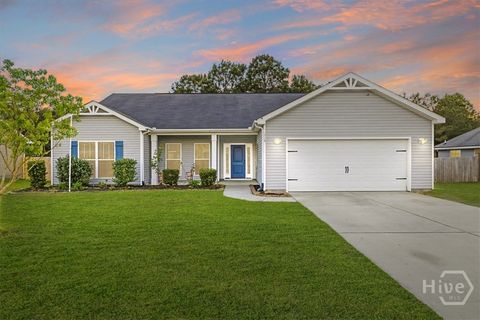 Homes For Sale - 135 Buckskin Court<br/> Effingham County, Guyton, GA 31312