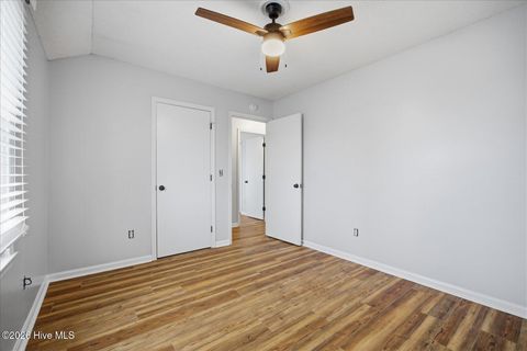 Tiny photo for 2708 S 17th Street #Apt C, Wilmington, NC 28412 (MLS # 100548527)