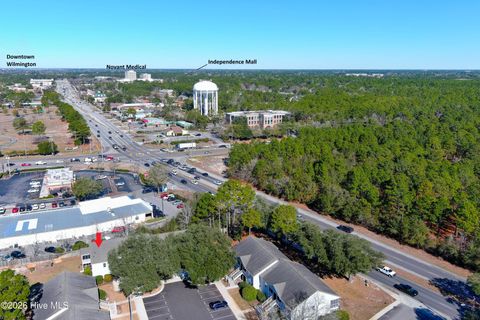 Tiny photo for 2708 S 17th Street #Apt C, Wilmington, NC 28412 (MLS # 100548527)