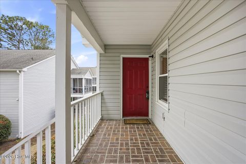 Tiny photo for 2708 S 17th Street #Apt C, Wilmington, NC 28412 (MLS # 100548527)