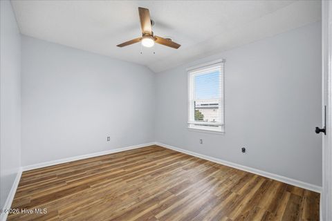 Tiny photo for 2708 S 17th Street #Apt C, Wilmington, NC 28412 (MLS # 100548527)