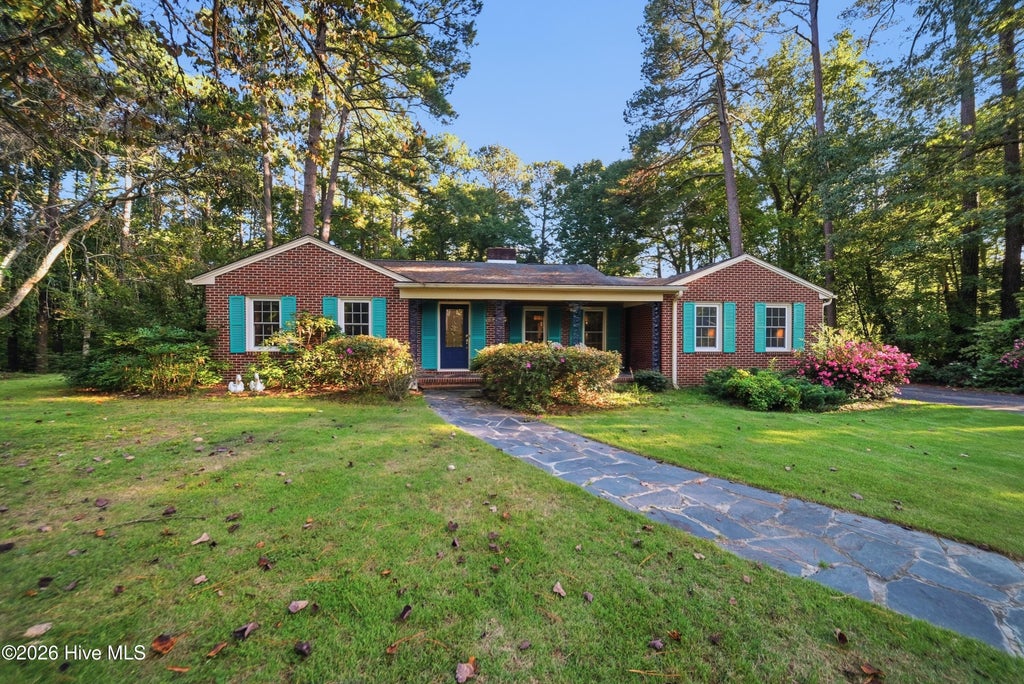Photo of 6 Lee Lane, Weldon, NC 27890 (MLS # 100609919)