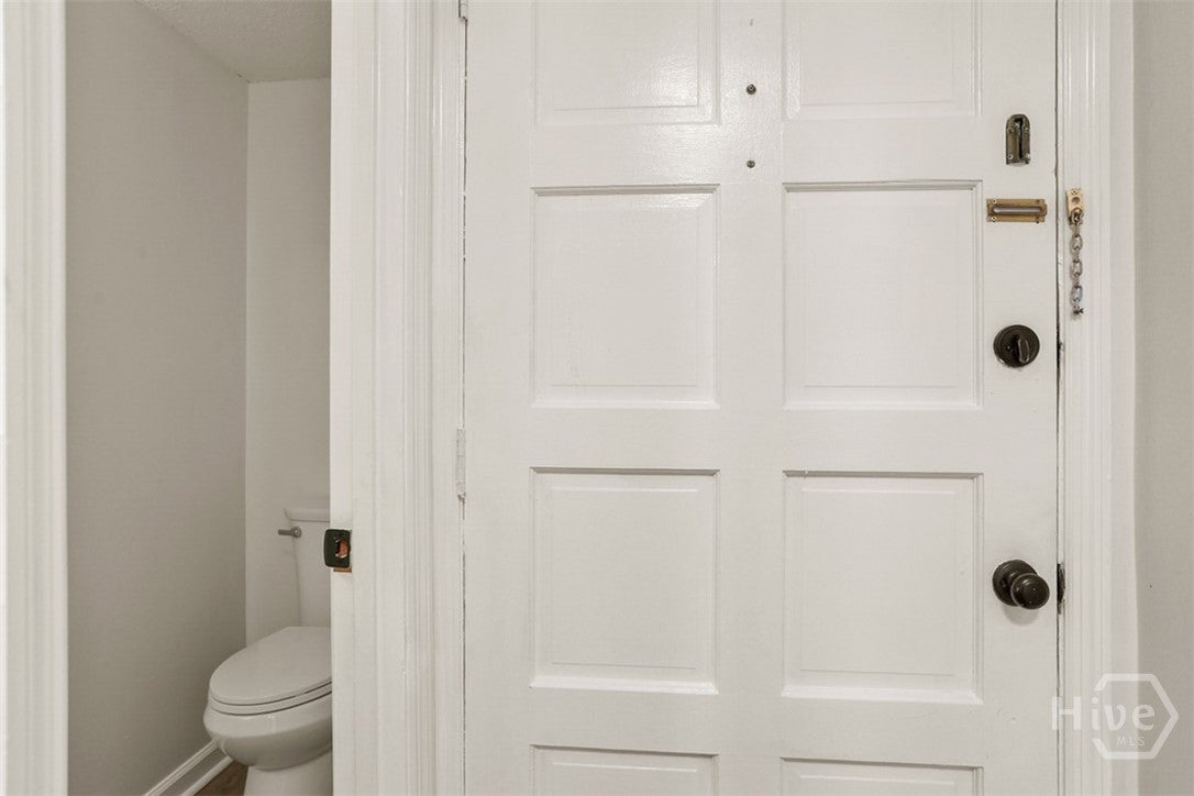 49 Knollwood Circle