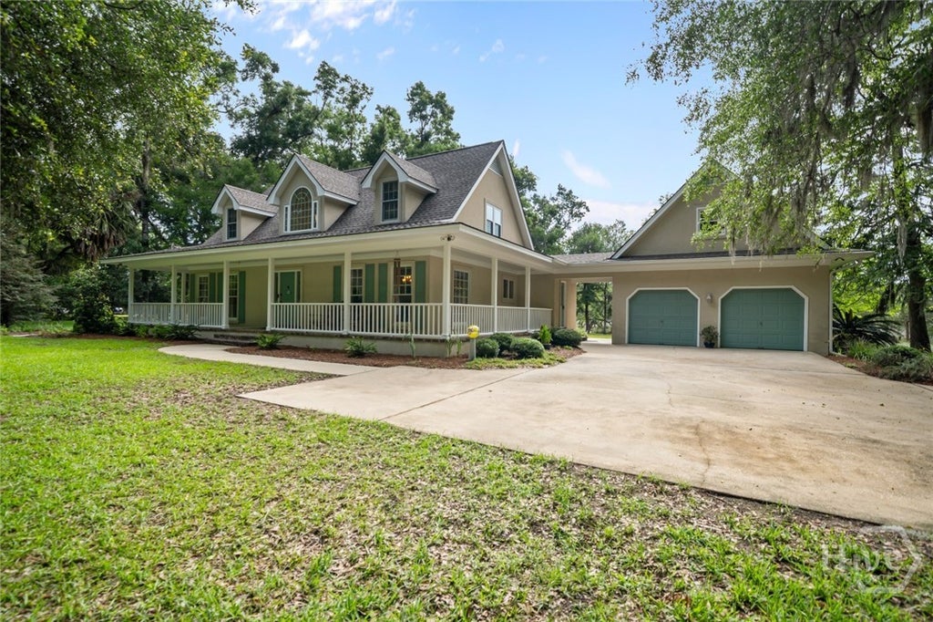 Photo of 791 Turkey Trot Trl TRL, Richmond Hill, GA 31324 (MLS # SA357242)