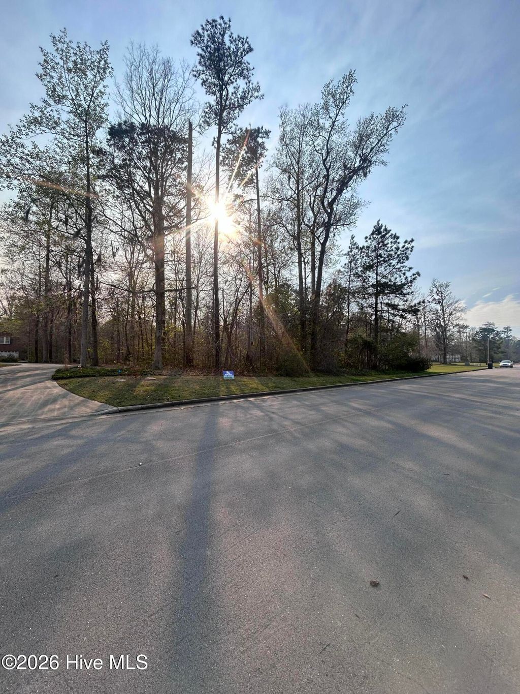 Photo of 508 Neuse Harbour Boulevard, New Bern, NC 28560 (MLS # 100568345)