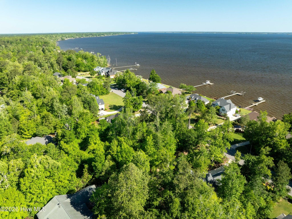 Photo of 508 Neuse Harbour Boulevard, New Bern, NC 28560 (MLS # 100568345)