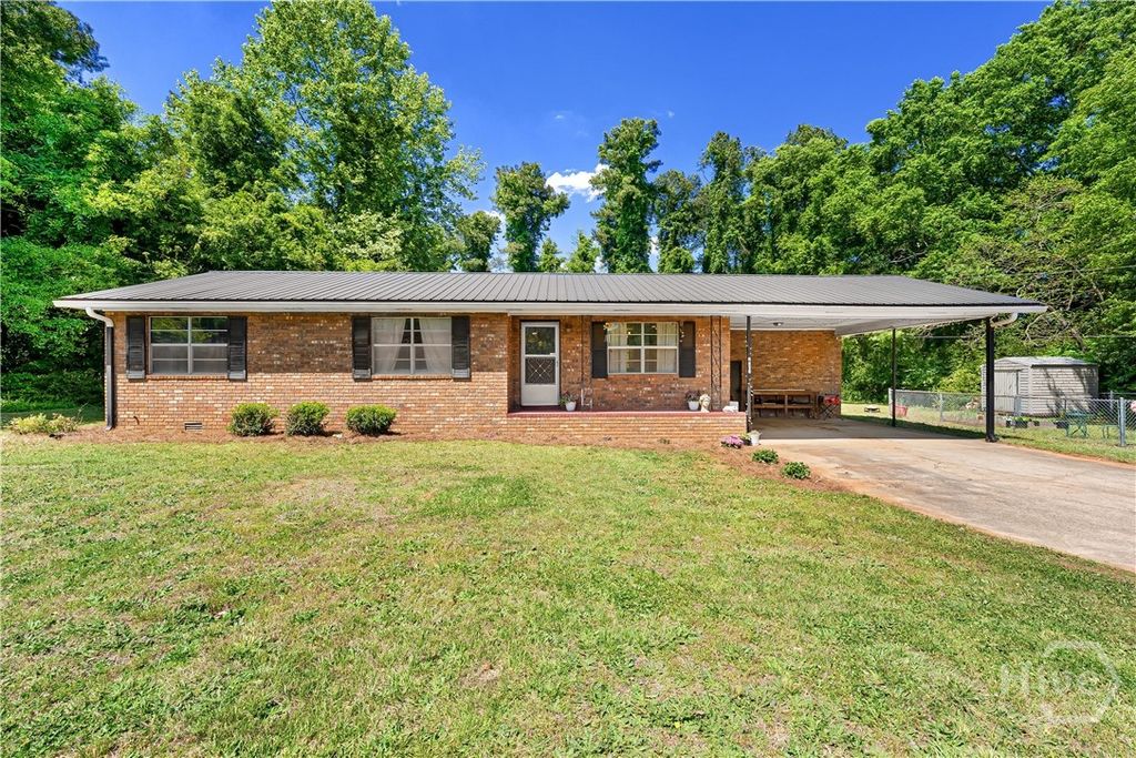 Photo of 2700 Cherokee Road, Athens, GA 30605 (MLS # CL353522)