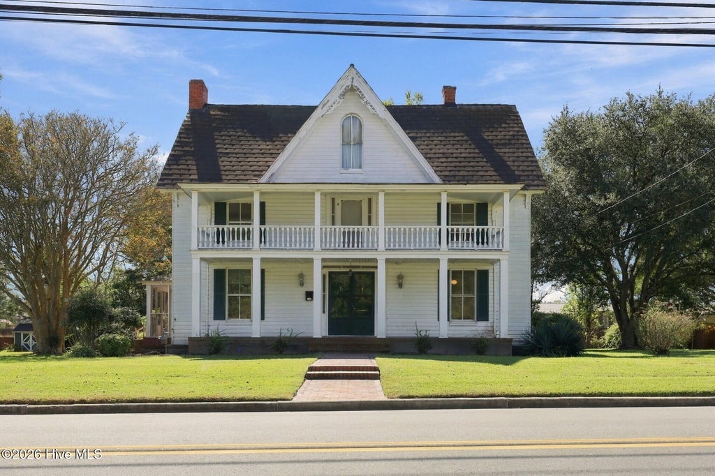 Photo of 305 W Main Street, Creswell, NC 27928 (MLS # 100612267)