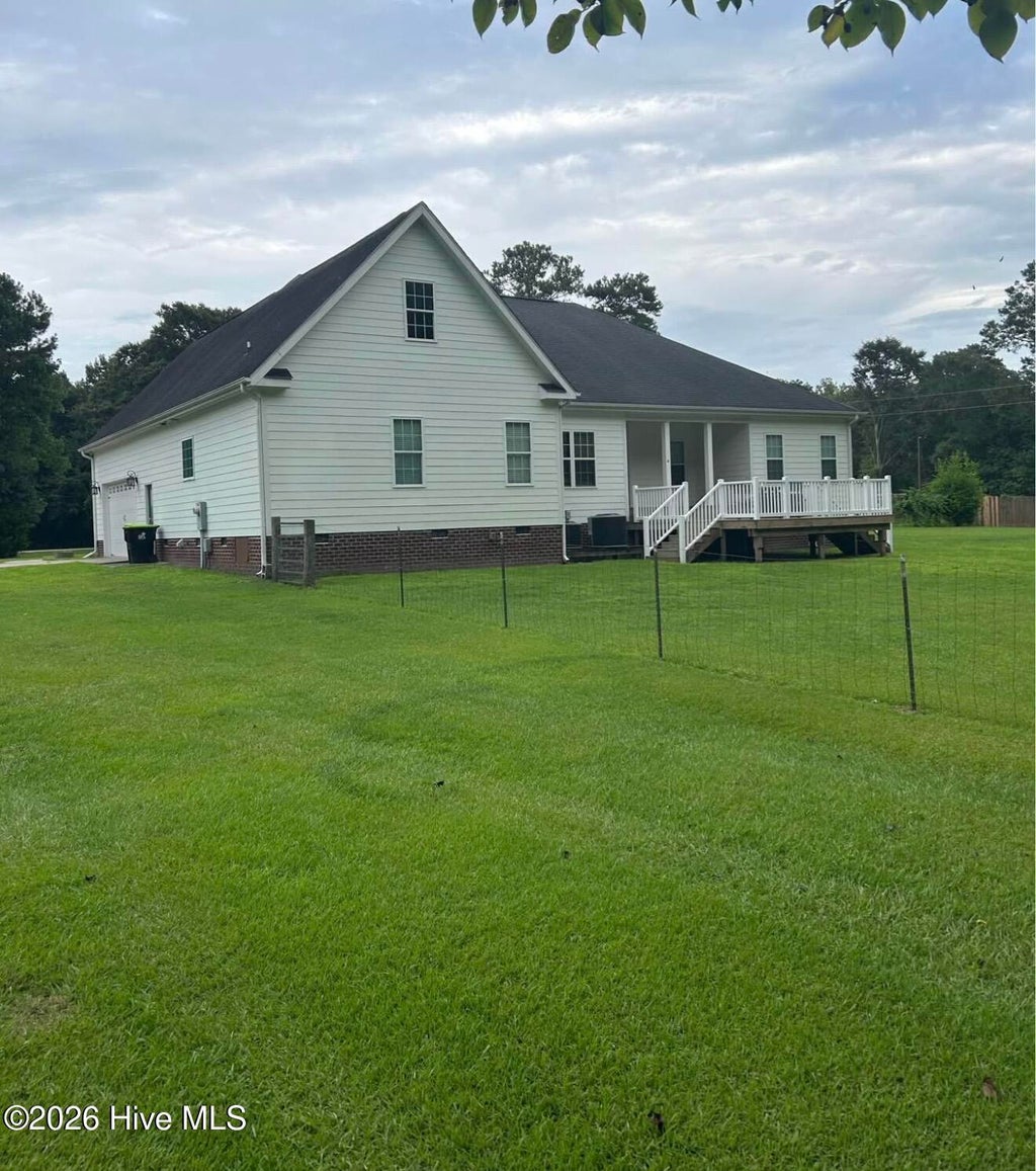 Photo of 325 Foy Lockamy Road, Jacksonville, NC 28540 (MLS # 100598204)