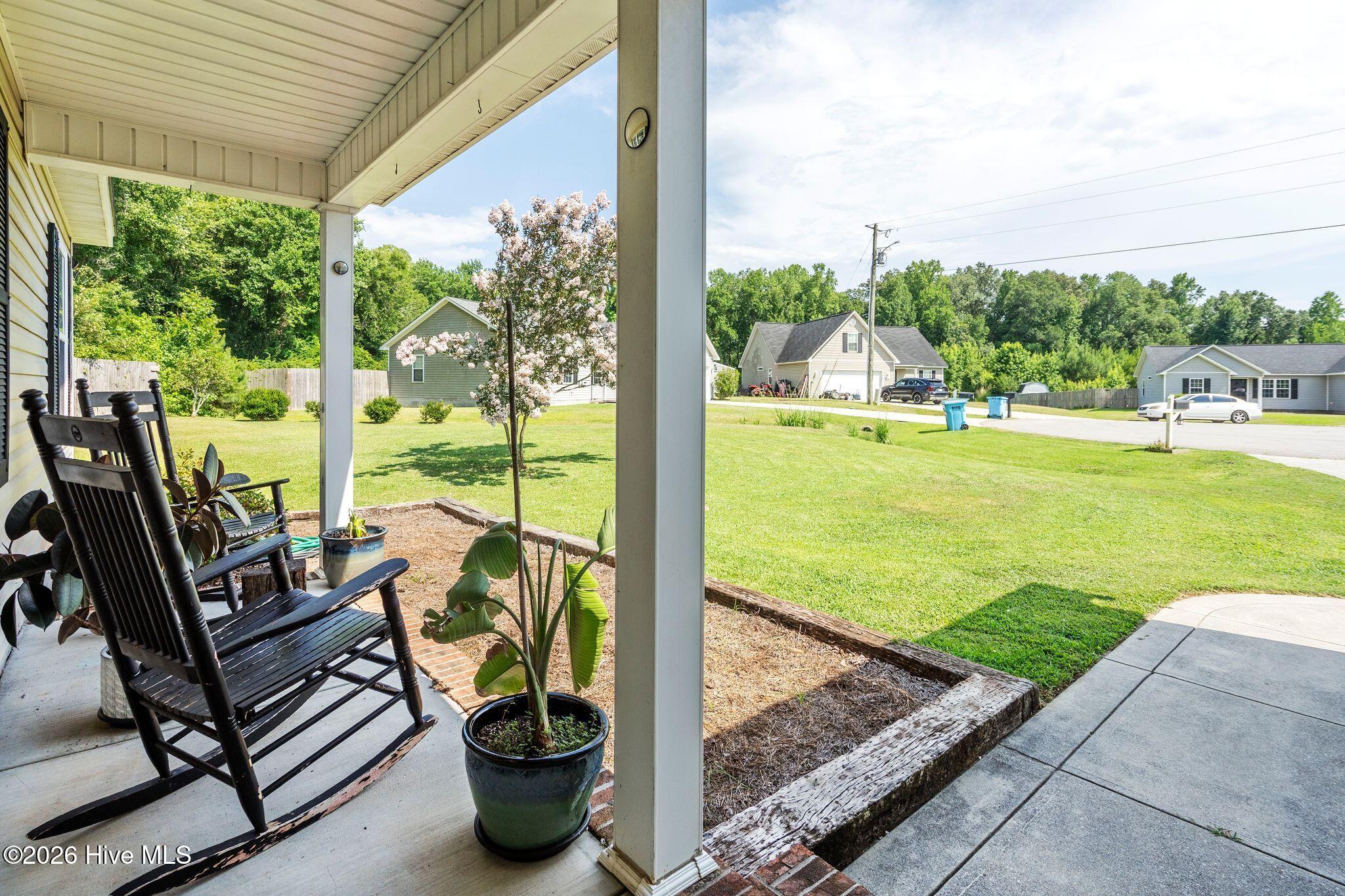 131 Woodbury Farm Drive